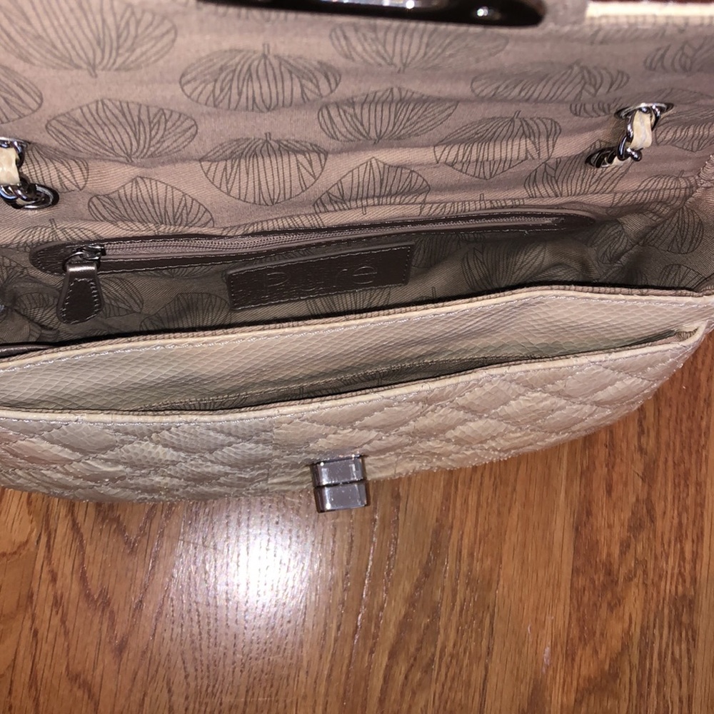 Pure Collection Quilted Purse - Picture 8 of 9